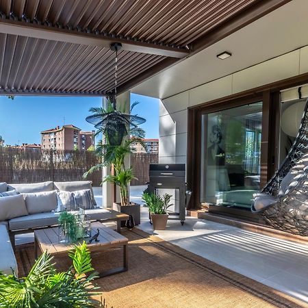 Akomodat En Precioso Y Moderno Con Jardin Y Parking Гечо Екстериор снимка