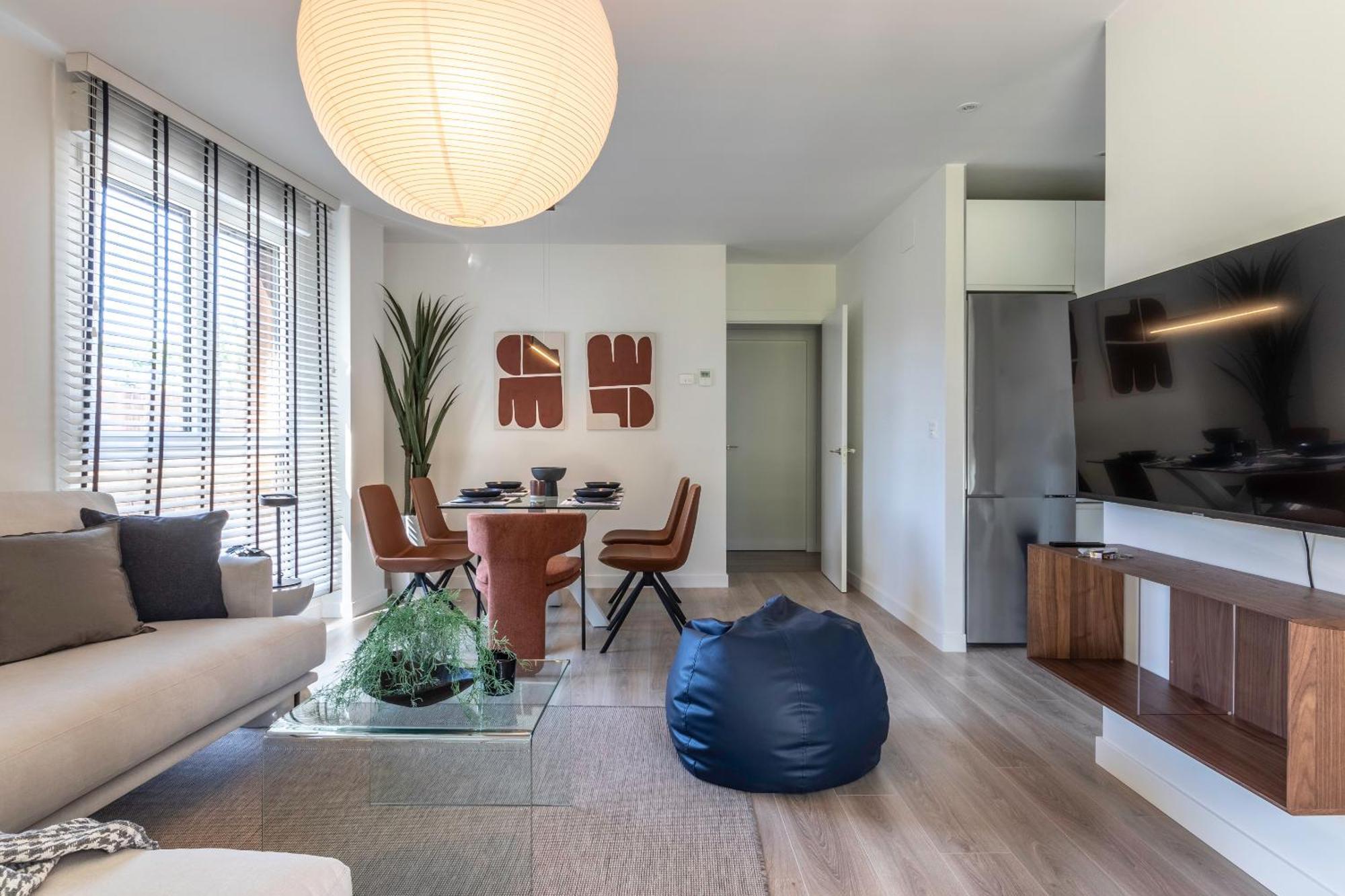 Akomodat En Precioso Y Moderno Con Jardin Y Parking Гечо Екстериор снимка